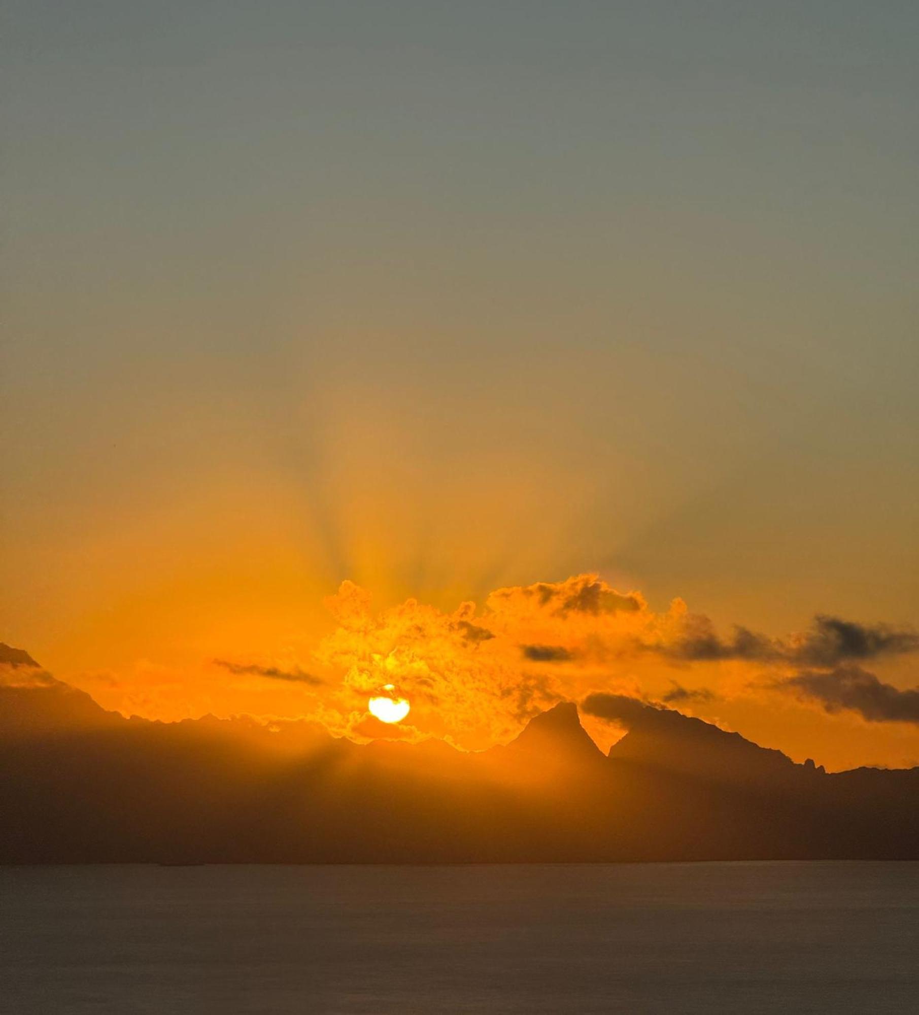 Logement Cosy Avec Piscine Et Vue Tahiti Punaauia Exterior foto